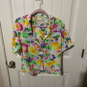 Vintage gold tag Victoria secret floral PJ top silk size small